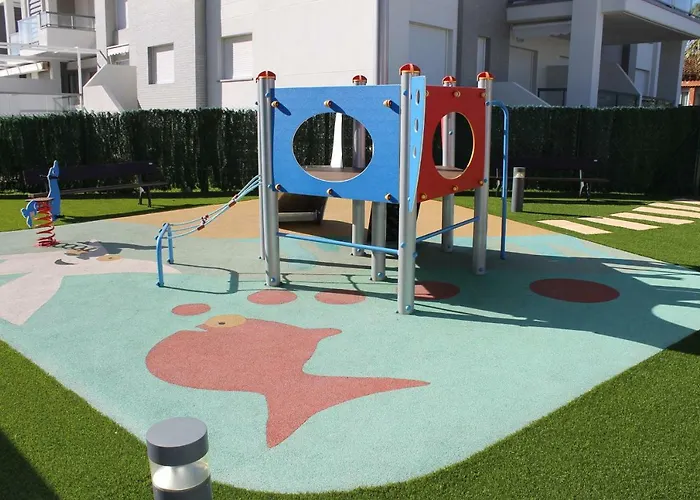 Victoria Vyb * Denia